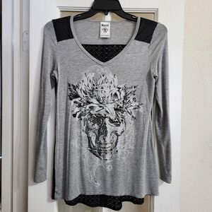Vocal Gray Women's Rhinestone Bling Skull Floral Long Sleeve Medium Made in USA